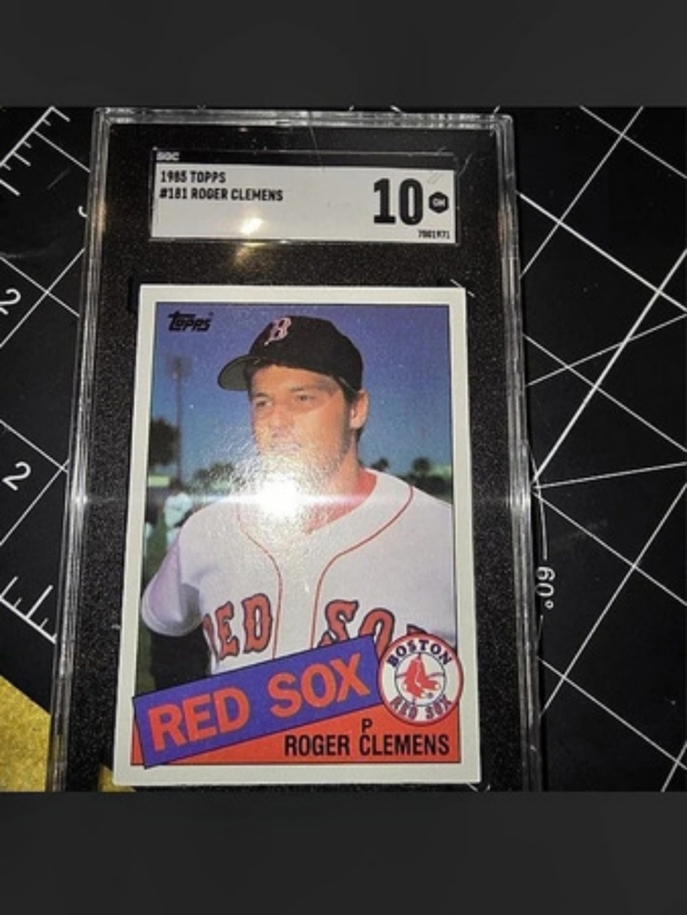 1985 Topps Roger Clemens #181 SGC 10